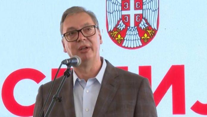 predsednik-pruza-ruku-coveku-koji-mu-je-pretio-smrcu-analiticari:-pravni-sistem-mora-reagovati-bez-obzira-na-licni-cin-oprosta