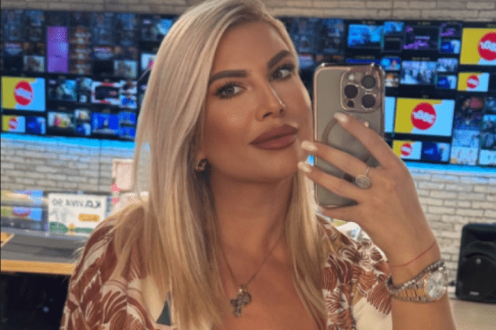 porodila-se-dea-durdevic!