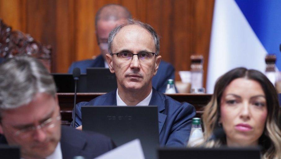 nije-izlasano-nepoverenje-vladi:-pogledajte-obracanje-premijera-(video) nije-izlasano-nepoverenje-vladi:-pogledajte-obracanje-premijera-(video)