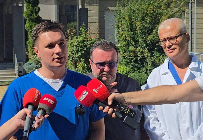 preventivnim-pregledima-prikljucio-se-i-ekspert-vaskularne-hirurgije:-ukc-nis-poziva-mlade-lekare-i-studente-da-budu-deo-tima