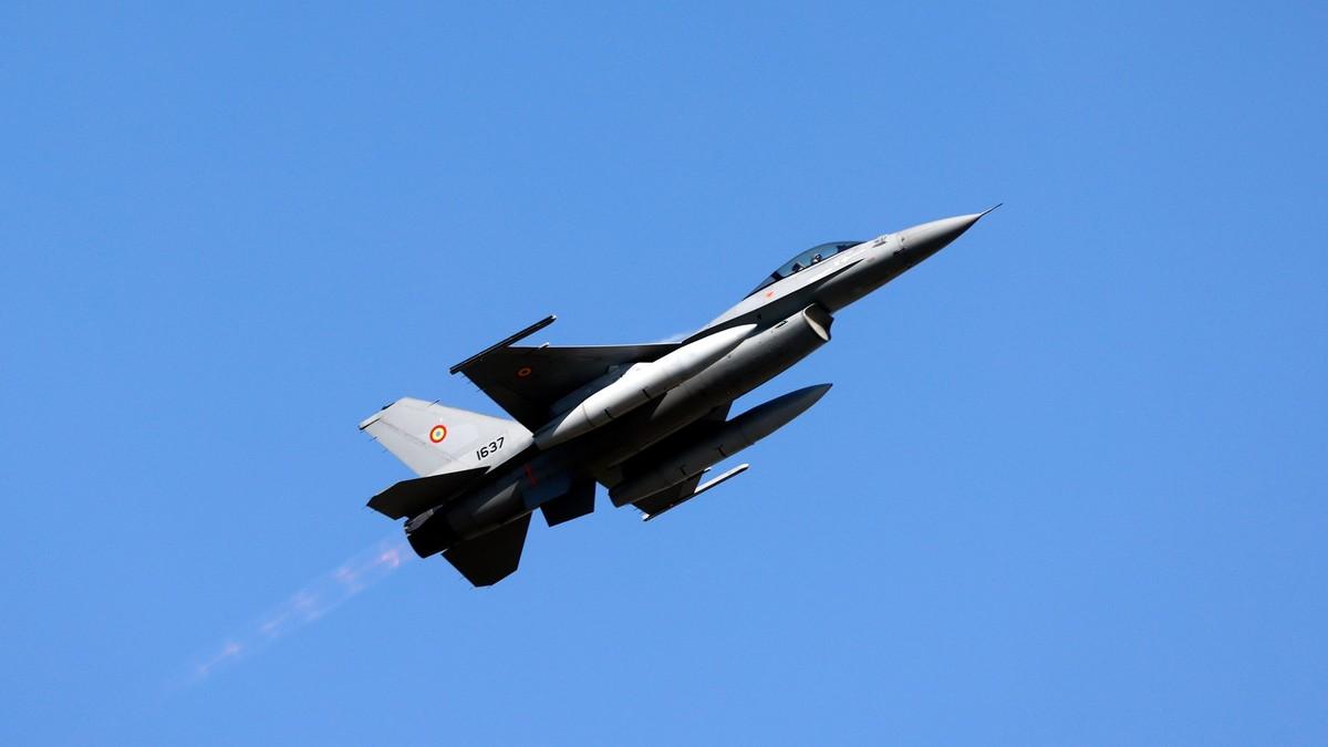 srusio-se-ukrajinski-f-16!-izvrsavao-zadatak-na-prvoj-liniji-fronta,-a-onda-je-krenula-drama-u-vazduhu:-evo-sta-je-sa-pilotom srusio-se-ukrajinski-f-16!-izvrsavao-zadatak-na-prvoj-liniji-fronta,-a-onda-je-krenula-drama-u-vazduhu:-evo-sta-je-sa-pilotom