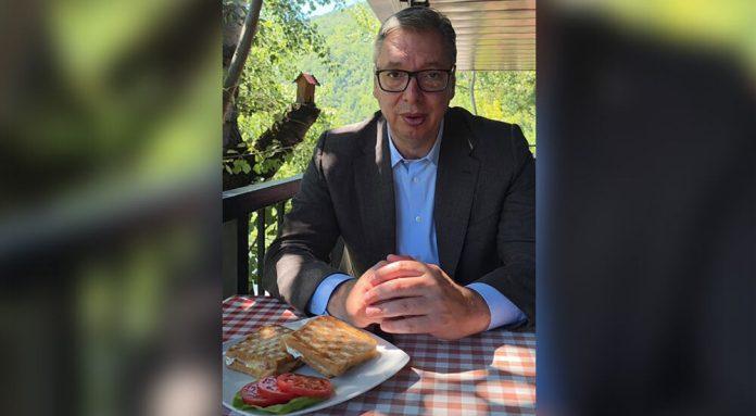 “ako-budemo-porazeni-na-izborima,-iste-veceri-pruzicemo-ruku-blokaderima-i-cestitati”-predsednik-vucic-postavio-vazno-pitanje-i-porucio:-cekam-odgovor-(video)