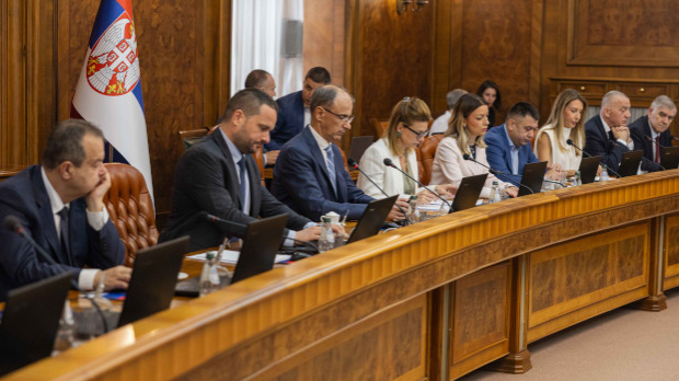 Решењем-Владе-проширује-се-листа-лекова-на-терет-РФЗО,-смањује-партиципација Решењем-Владе-проширује-се-листа-лекова-на-терет-РФЗО,-смањује-партиципација