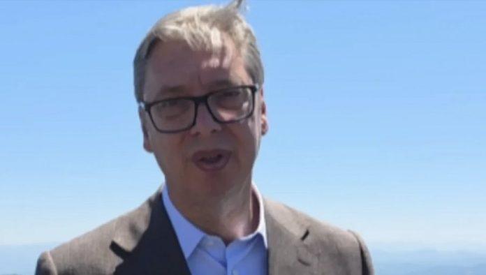 vucic-objavio-snimak-sa-staklenog-vidikovca-na-kablaru:-“kad-tako-jedinstveni-i-ujedinjeni-radimo-onda-mnogo-toga-ostavljamo-iza-sebe”