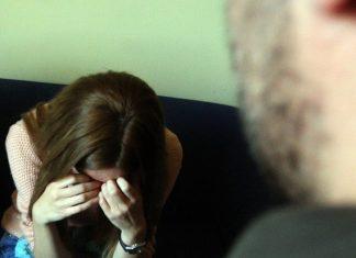 JEDAN PRETUKAO SUPRUGU NA LETOVANJU U GRČKOJ, DRUGI UBIO PARTNERKU U PORODIČNOM DVORIŠTU Sedam žena ubijeno od početka godine u Srbiji, stručnjaci apeluju: “ALARMANTNO JE” jedan-pretukao-suprugu-na-letovanju-u-grckoj,-drugi-ubio-partnerku-u-porodicnom-dvoristu-sedam-zena-ubijeno-od-pocetka-godine-u-srbiji,-strucnjaci-apeluju:-“alarmantno-je”