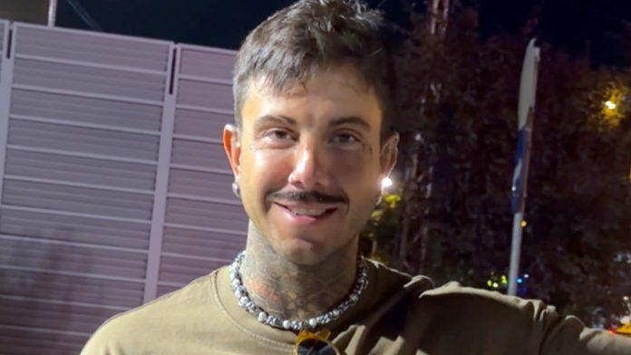 “cujem-se-sa-aneli-ahmic,-nedostaje-mi”-filip-dukic-otvorio-dusu,-otkrio-na-sta-je-potrosio-honorar-iz-elite-i-koji-biznis-pokrece:-“brat-i-ja-smo-u-tome”-(video)