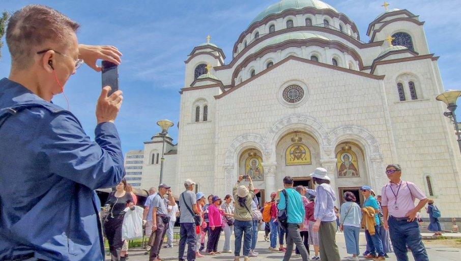 srbija-obara-rekorde-u-broju-turista:-kakvi-bi-tek-rezultati-bili-da-dve-godine-nije-bilo-terora-blokadera? srbija-obara-rekorde-u-broju-turista:-kakvi-bi-tek-rezultati-bili-da-dve-godine-nije-bilo-terora-blokadera?