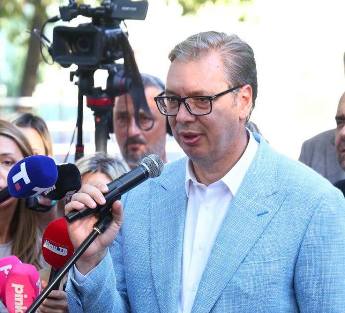 predsednik-vucic-najavio-nova-ulaganja-u-istocnu-srbiju:-masine-stizu-za-tri-dana,-u-planu-i-velika-saobracajnica-koja-ce-promeniti-region
