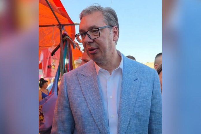 vucic-se-u-svrljigu-okusao-u-pravljenju-belmuza:-ovaj-posao-treba-prepustiti-pravim-majstorima-–-ja-se-vracam-svojim-obavezama-(video)