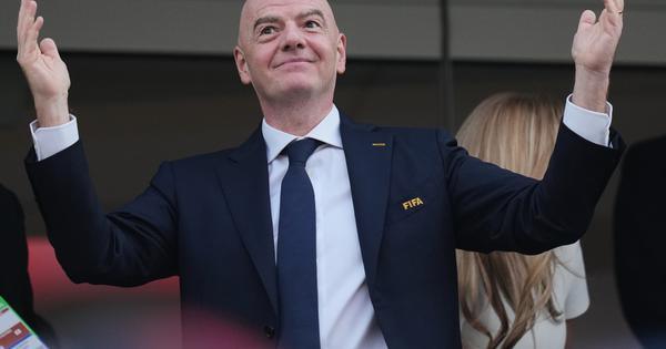 ovoga-smo-se-i-plasili:-infantino-najavio-najlude-svetsko-prvenstvo-2030.-godine ovoga-smo-se-i-plasili:-infantino-najavio-najlude-svetsko-prvenstvo-2030.-godine