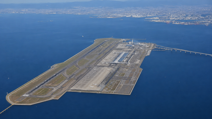 jedan-od-najpoznatijih-aerodroma-na-svetu-polako-nestaje!-ulozene-milijarde-u-spasavanje:-more-i-dalje-pobeduje
