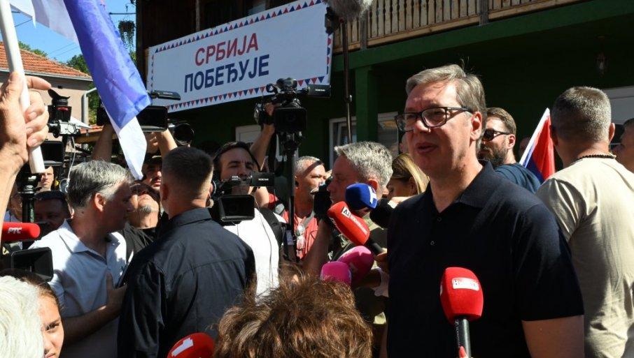 predsednik-obilazi-jugoristok-srbije:-vucic-posetio-gazdinstvo-porodice-pancic,-saslusao-probleme-mestana-temske-(video) predsednik-obilazi-jugoristok-srbije:-vucic-posetio-gazdinstvo-porodice-pancic,-saslusao-probleme-mestana-temske-(video)