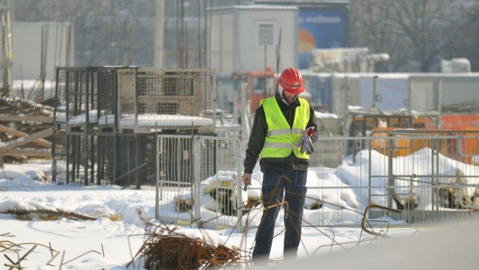 kolike-su-sada-kazne-za-neprijavljene-radnike-u-hrvatskoj?-uklanjanje-sa-“crne-liste”-nije-besplatno