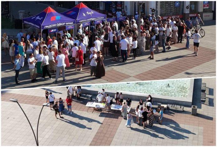 srbija-definitivno-pobeduje,-slike-iz-cacka-govore-sve!-kod-sns-a-puni-standovi,-narod-dolazio-sa-svih-strana,-kod-blokadera-u-isto-vreme-bilo-25-ljudi-(foto)