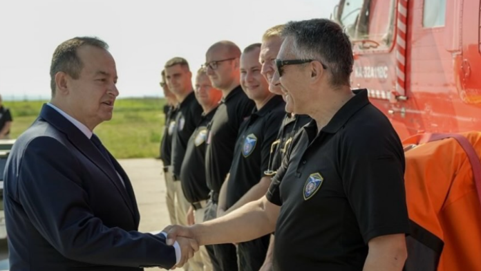 helikopterska-jedinica-mup-a-obelezava-slavu-ilindan,-dacic-cestitao-pripadnicima