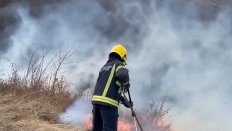 oglasili-se-iz-mup-a:-ovaj-deo-srbije-trenutno-u-najvecem-riziku-od-pozara oglasili-se-iz-mup-a:-ovaj-deo-srbije-trenutno-u-najvecem-riziku-od-pozara