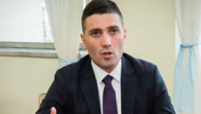 terzic-ogolio-sramne-napade-na-predsednika-vucica:-razotkriveno-licemerje-laznih-blokaderskih-patriota