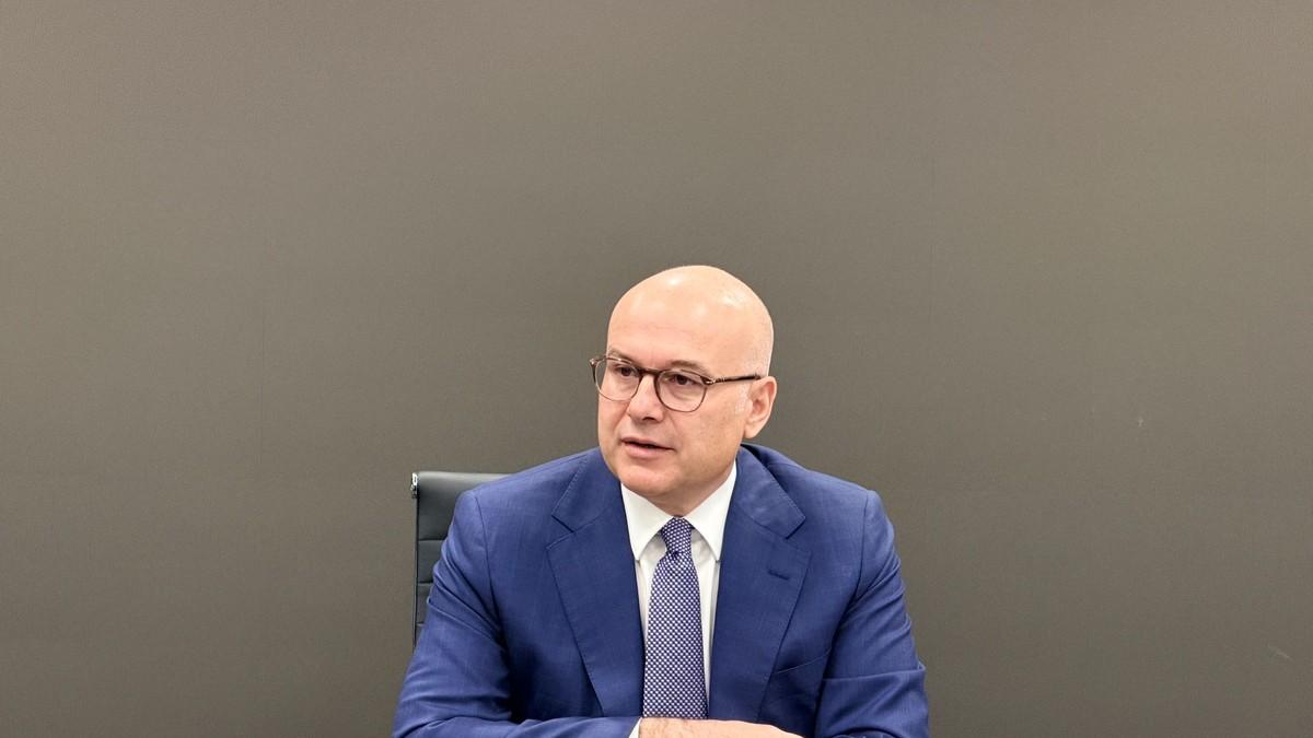 “sns-ce-uvek-stajati-uz-svoj-narod”-vucevic-ostro-osudio-privodenje-vladislava-dajkovica:-“zahtevamo-prekid-pritisaka-na-srpski-narod-u-crnoj-gori” “sns-ce-uvek-stajati-uz-svoj-narod”-vucevic-ostro-osudio-privodenje-vladislava-dajkovica:-“zahtevamo-prekid-pritisaka-na-srpski-narod-u-crnoj-gori”