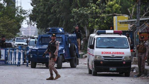 tragedija-na-severozapadu-pakistana:-najmanje-14-osoba-stradalo-u-napadu-bombasa-samoubice tragedija-na-severozapadu-pakistana:-najmanje-14-osoba-stradalo-u-napadu-bombasa-samoubice