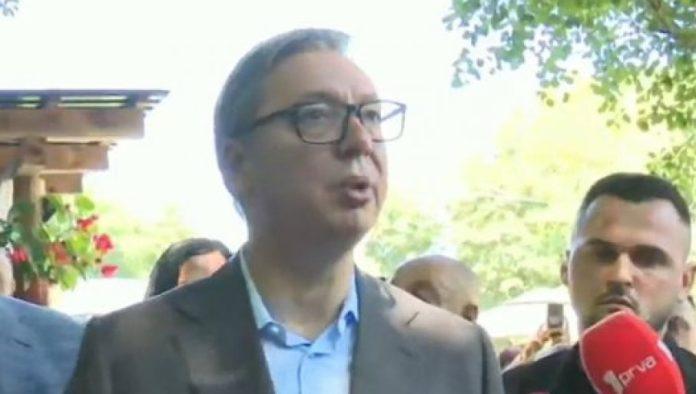 vucic-danas-ide-i-u-cipuljic:-posetice-obnovljenu-kucu-svog-oca-i-docekati-komsije