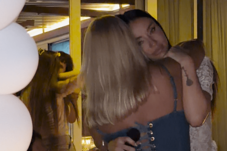 katarina-zivkovic-u-suzama-na-rodendanu-sina:-milica-todorovic-je-rasplakala-pred-svima!-(video) katarina-zivkovic-u-suzama-na-rodendanu-sina:-milica-todorovic-je-rasplakala-pred-svima!-(video)