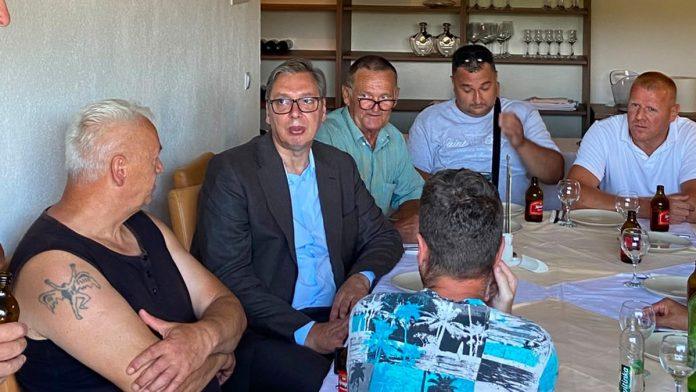 ovako-izgleda-obnovljena-kuca-vucica-u-cipuljicu-predsednik-srbije-obisao-kraj-odakle-mu-potice-porodica:-“prisetio-sam-se-detinjstva,-bezbriznih-dana-(foto,-video)