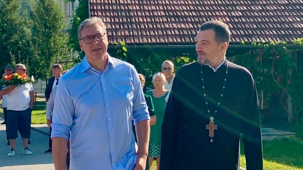 “nikoga-nisu-poslali-u-mrkonjic-grad”-vucic-o-obelezavanju-“oluje”:-“zvanicna-crna-gora-sa-hrvatskom-ucestvuje-u-radosti,-u-proslavi-zlocina-pocinjenih-nad-srbima” “nikoga-nisu-poslali-u-mrkonjic-grad”-vucic-o-obelezavanju-“oluje”:-“zvanicna-crna-gora-sa-hrvatskom-ucestvuje-u-radosti,-u-proslavi-zlocina-pocinjenih-nad-srbima”
