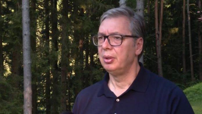 “srpski-jezik-ne-moze-da-bude-sluzbeni-jer-ne-daju-klasteri”-vucic-razbucao-licemerje-crne-gore-o-slanju-predstavnika-vlade-u-knin