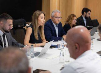 “ZAŠTITIĆEMO GRAĐANE OD NAGLOG RASTA CENA”: Đedović Handanović o trenutnim izazovima u snabdevanju gorivom “zastiticemo-gradane-od-naglog-rasta-cena”:-dedovic-handanovic-o-trenutnim-izazovima-u-snabdevanju-gorivom