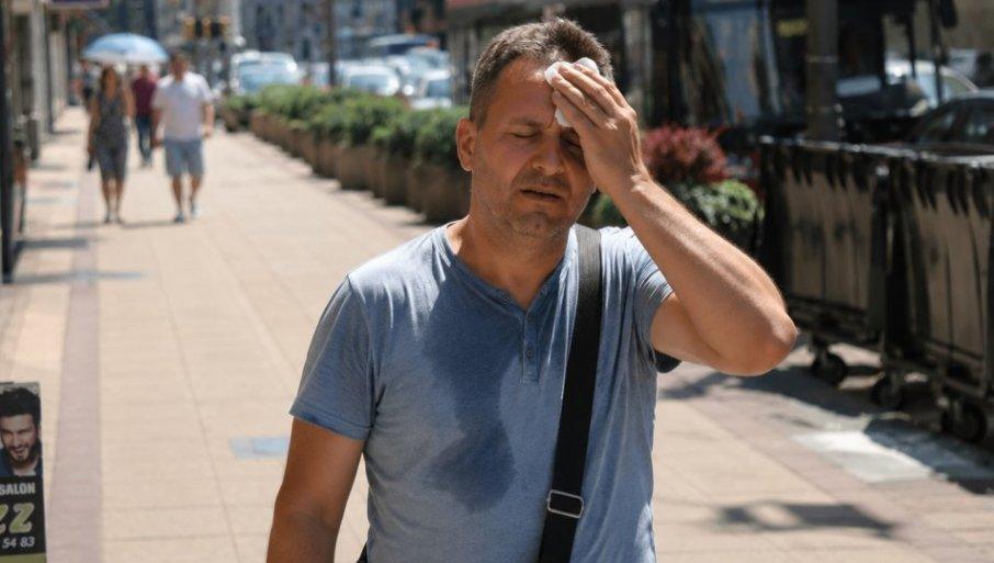 u-srbiju-stize-zahladenje,-ali-to-nije-dobra-vest!-meteorolog-otkrio-paklenu-prognozu-za-avgust,-dva-dela-zemlje-na-najjacem-udaru u-srbiju-stize-zahladenje,-ali-to-nije-dobra-vest!-meteorolog-otkrio-paklenu-prognozu-za-avgust,-dva-dela-zemlje-na-najjacem-udaru