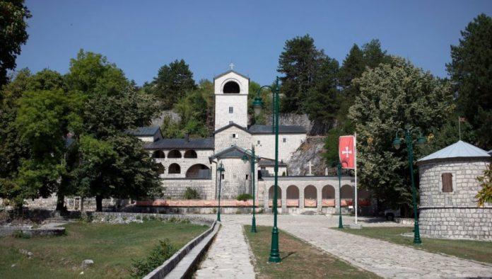 mitropolija-prekinula-cutanje:-litije-su-sacuvale-spc-–-necemo-dozvoliti-prekrajanje-istine