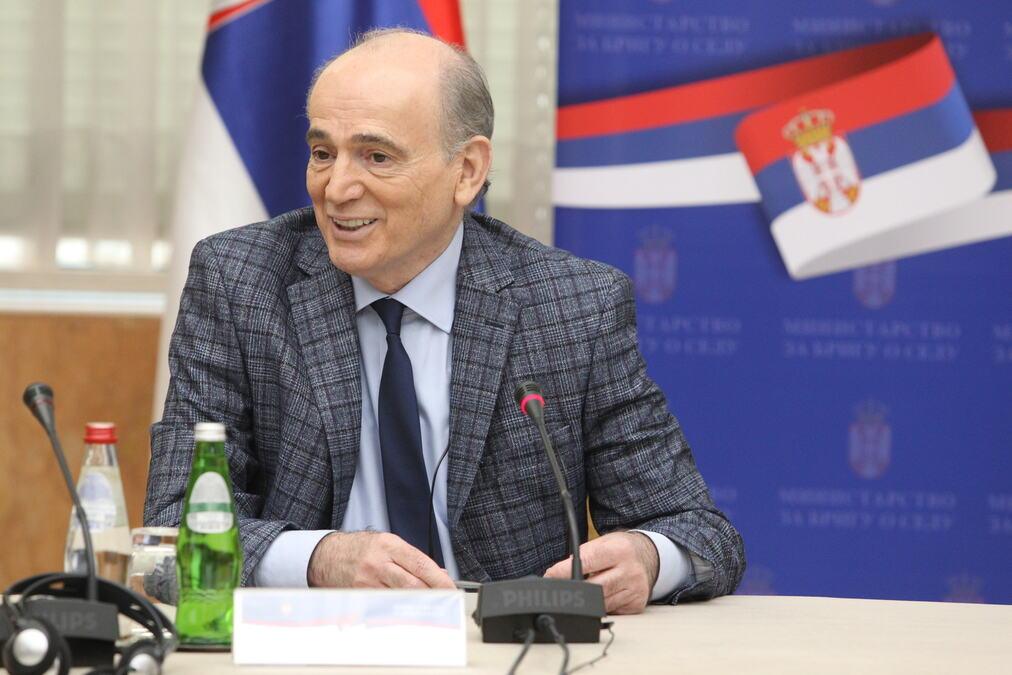 milan-krkobabic:-gotovo-9.000-ucesnika-i-posetilaca-iz-160-sela-okupilo-se-proteklog-vikenda-na-miholjskim-susretima milan-krkobabic:-gotovo-9.000-ucesnika-i-posetilaca-iz-160-sela-okupilo-se-proteklog-vikenda-na-miholjskim-susretima