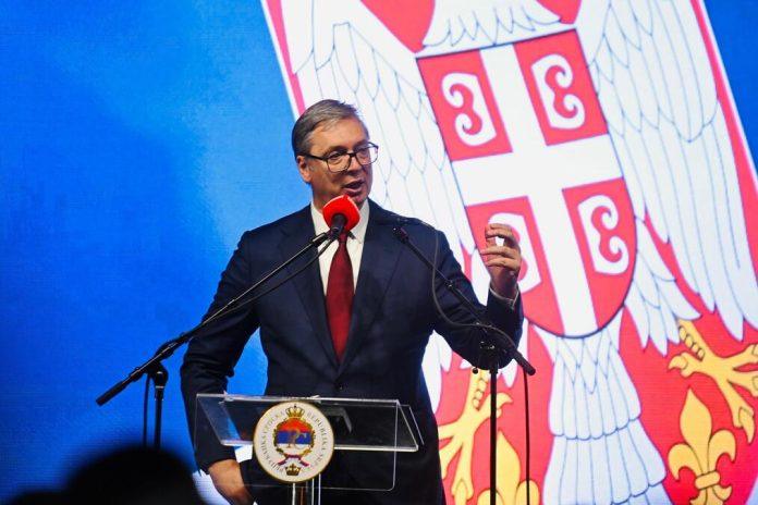 “to-je-nasa-zakletva,-to-je-nase-obecanje”-vucic:-pogroma-srpskog-naroda-nikada-vise-nece-biti,-ma-ko-bio-na-drugoj-strani!-a-vi,-dragi-krajisnici,-izvinite…