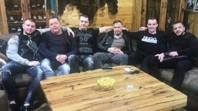 “ma-nek-me-ubiju,-uhvatila-me-neka-svejednoca”-isplivala-prepiska-zvicerovih-prljavih-policajaca:-“citav-me-zivot-jure,-nek-urade-to-da-pocinem”-(foto)