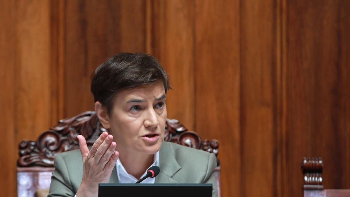 “mesecima-prica-da-je-vucic-pucao-na-neduzne-ljude”-brnabic-ostro-reagovala-na-izjavu-ministra-odbrane-bih-o-hapsenju-predsednika-srbije:-”-ne-postoje-dovoljno-velike-usi-da-se-pokrije” “mesecima-prica-da-je-vucic-pucao-na-neduzne-ljude”-brnabic-ostro-reagovala-na-izjavu-ministra-odbrane-bih-o-hapsenju-predsednika-srbije:-”-ne-postoje-dovoljno-velike-usi-da-se-pokrije”