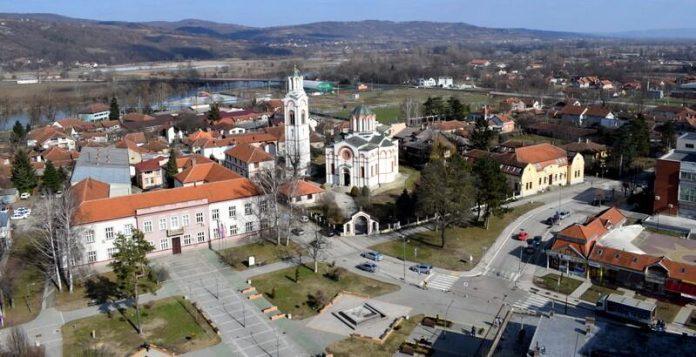 srpski-grad-dobio-besplatan-internet:-gradani-i-turisti-sada-mogu-da-se-povezu-na-mrezu-bez-placanja,-evo-gde-je-postavljena-nova-zona