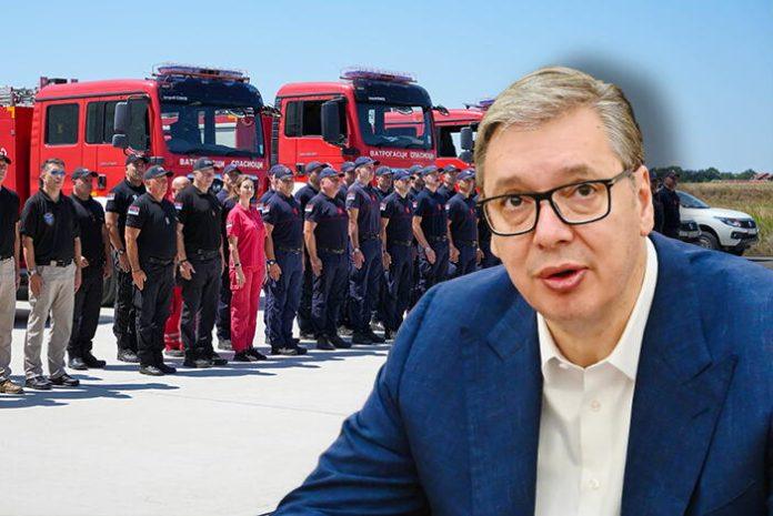 vucic-docekuje-heroje-iz-spanije!-vatrogasci-i-pripadnici-mup-a-vracaju-se-posle-visednevne-borbe-sa-razornim-pozarima