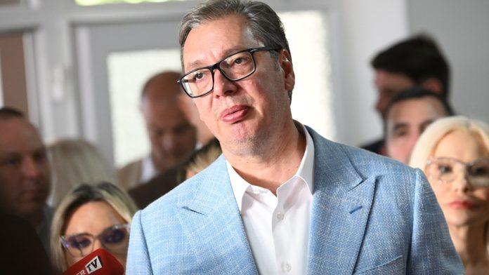 “hrabri-sinovi-nase-zemlje,-srecno!”-vucic-cestitao-dan-rudara:-slava-svima-koji-grade-temelje-nase-privrede,-duboko-u-zemlji,-daleko-od-svetlosti-dana!