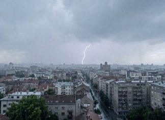 PLjUSKOVI I GRMLjAVINA STIŽU U SRBIJU: Meteorolog otkrio kakvo nam vreme donosi vikend i gde će napokon “osvežiti” pljuskovi-i-grmljavina-stizu-u-srbiju:-meteorolog-otkrio-kakvo-nam-vreme-donosi-vikend-i-gde-ce-napokon-“osveziti”