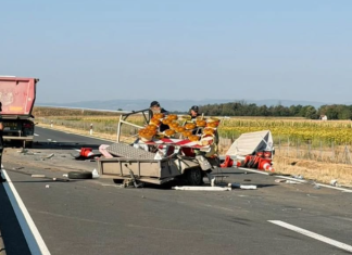EVO KAKO SE BRANI VOZAČ KAMIONA KOJI JE POKOSIO PUTARE Saslušan u tužilaštvu u Šapcu: Udario u pešake na putu, pa završio kod metalne ograde evo-kako-se-brani-vozac-kamiona-koji-je-pokosio-putare-saslusan-u-tuzilastvu-u-sapcu:-udario-u-pesake-na-putu,-pa-zavrsio-kod-metalne-ograde