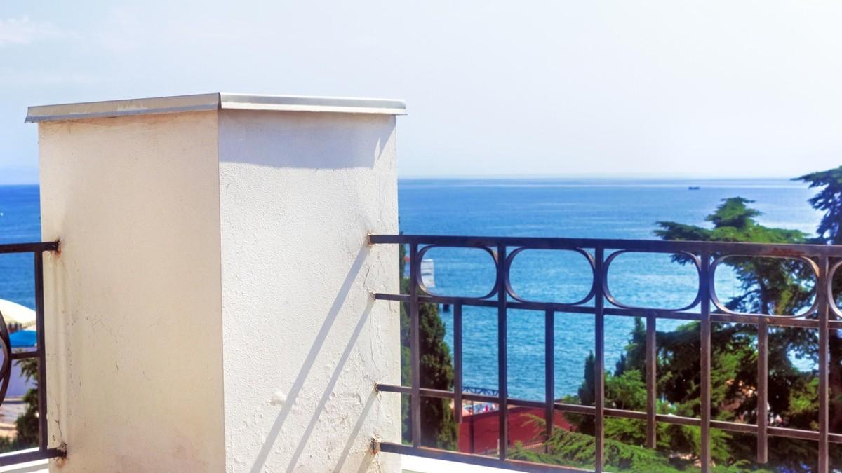ovakav-apartman-nikada-niste-videli:-turisti-ostali-u-soku-kada-su-usli-u-kupatilo!-“bitno-da-smo-mi-na-moru…” ovakav-apartman-nikada-niste-videli:-turisti-ostali-u-soku-kada-su-usli-u-kupatilo!-“bitno-da-smo-mi-na-moru…”
