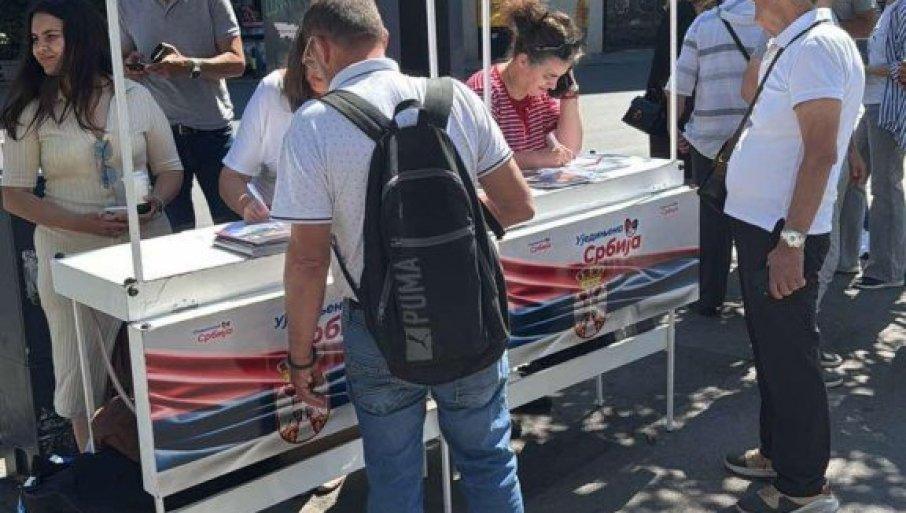 profesor-blokader-napao-aktivistkinje-sns-u-kragujevcu:-policija-sprecila-eskalaciju-incidenta-(foto) profesor-blokader-napao-aktivistkinje-sns-u-kragujevcu:-policija-sprecila-eskalaciju-incidenta-(foto)