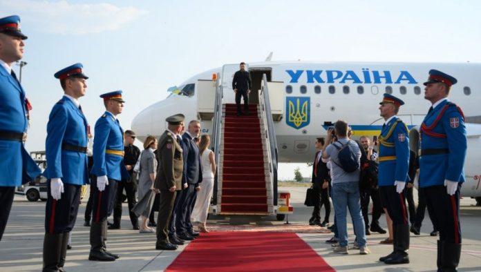 zelenski-stigao-u-srbiju:-ukrajinskog-predsednika-docekala-ministarka-dedovic-handanovic
