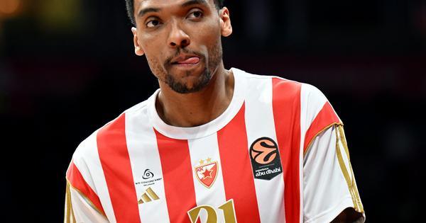 bolomboj-ide-iz-zvezde,-ali-ne-u-asvel:-evo-gde-sjajni-centar-nastavlja-karijeru bolomboj-ide-iz-zvezde,-ali-ne-u-asvel:-evo-gde-sjajni-centar-nastavlja-karijeru