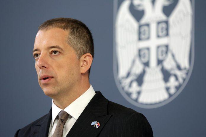 “ozbiljna-drzava-mora-da-razgovara-sa-svima-koji-postuju-nas-suverenitet”-marko-duric-o-napadima-na-vucica-zbog-susreta-sa-zelenskim