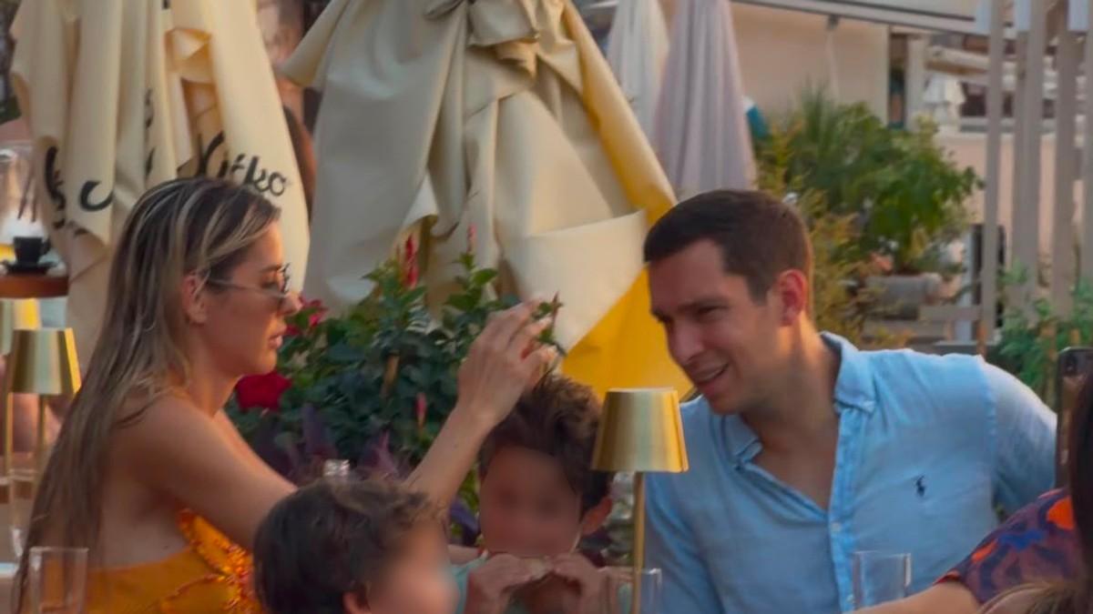paparaco!-uhvatili-smo-brata-ane-ivanovic-u-crnoj-gori-sa-zenom-i-detetom-uziva-na-letovanju:-dzajina-cerka-u-uskoj-haljini-mami-poglede-(video) paparaco!-uhvatili-smo-brata-ane-ivanovic-u-crnoj-gori-sa-zenom-i-detetom-uziva-na-letovanju:-dzajina-cerka-u-uskoj-haljini-mami-poglede-(video)