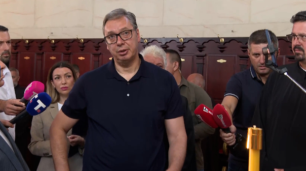 Вучић:-Избори-најкасније-за-три-месеца,-Србија-прва-у-Европи-по-расту-БДП-а-у-првих-шест-месеци