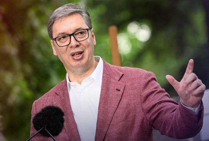 tacno-u-11-i-30:-predsednik-vucic-obilazi-radove-na-rekonstrukciji-i-prenameni-starog-zeleznickog-mosta