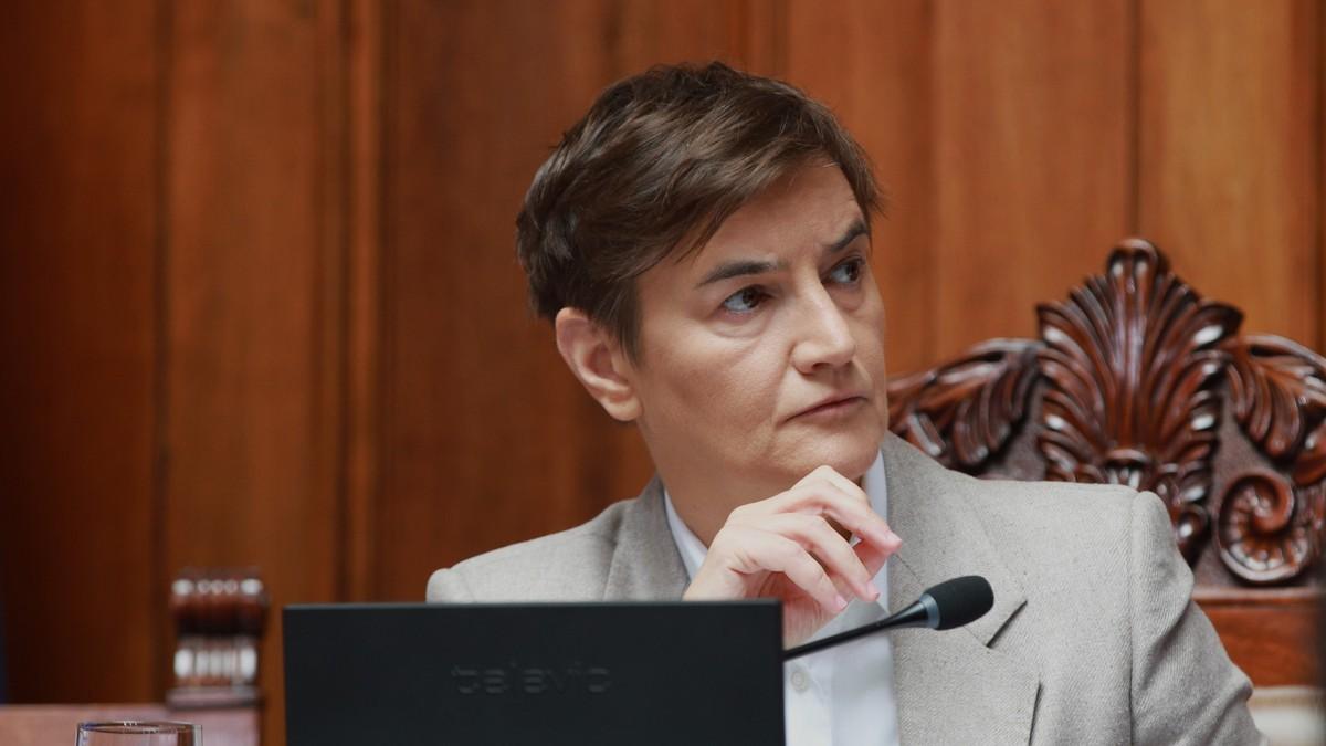 “milivojevicevi-se-za-oluju-izvinjavali”-ana-brnabic-odgovorila-predsedniku-ds:-“upravo-on-je-obecao-koncert-severine-kad-pobede-vucica!” “milivojevicevi-se-za-oluju-izvinjavali”-ana-brnabic-odgovorila-predsedniku-ds:-“upravo-on-je-obecao-koncert-severine-kad-pobede-vucica!”