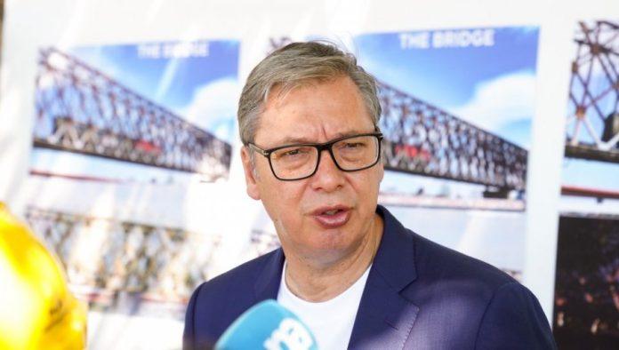 “sluzim-samo-srbiji,-naucite-to-jedanput”-mocna-poruka-vucica-kibicerima:-ulozio-sam-ceo-svoj-zivot-da-bi-srbija-vodila-nezavisnu-politiku